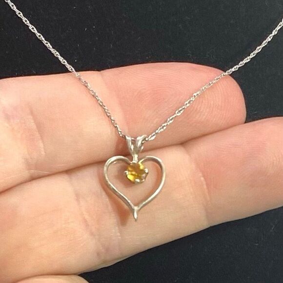 ARL Stunning Citrine & Sterling 925 Silver Heart Necklace - Picture 6 of 11